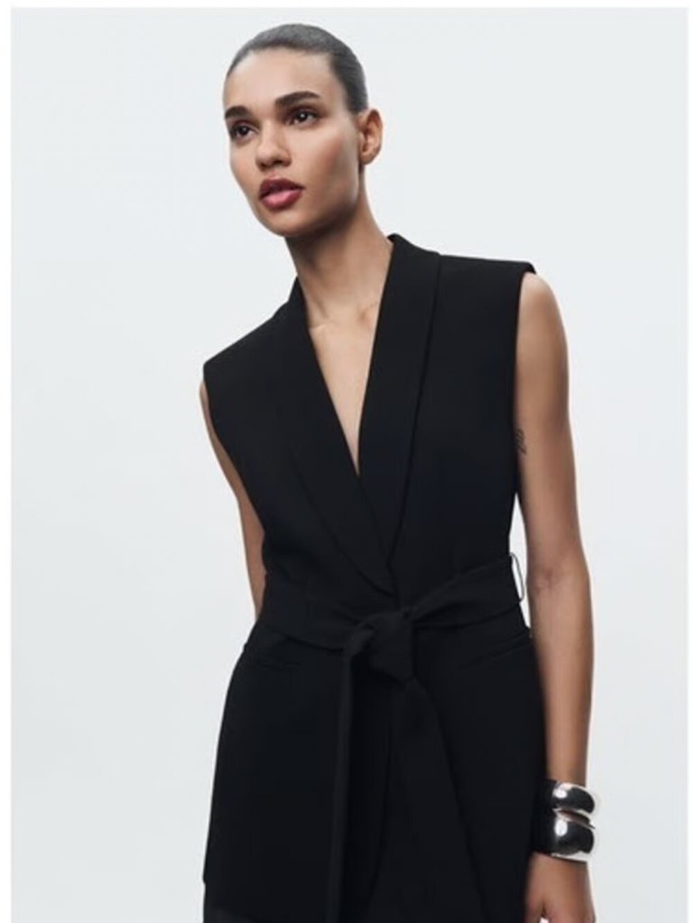 ZARA Black Belted Sleeveless Tuxedo Collar Vest